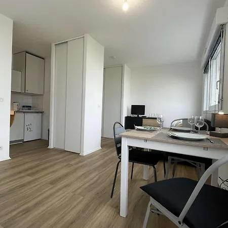 Apartment Appt - Lr110-f41